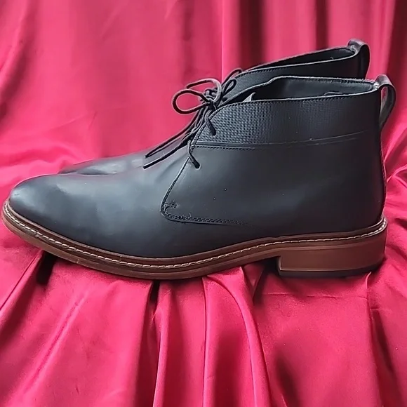 COLE HAAN sz10.5 Air Colton Winter Chukka in Black Iris LIKE NEW - Picture 4 of 11